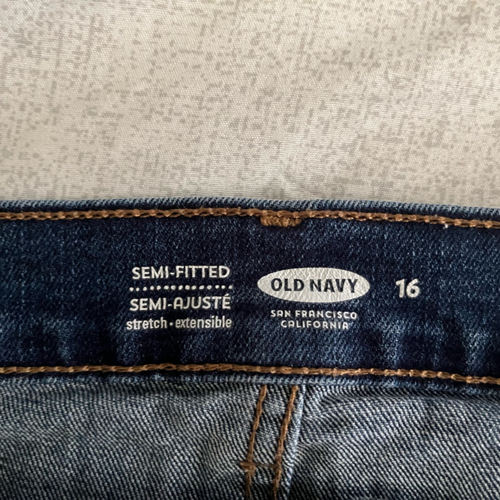 Old Navy size 16 denim shorts with cuff